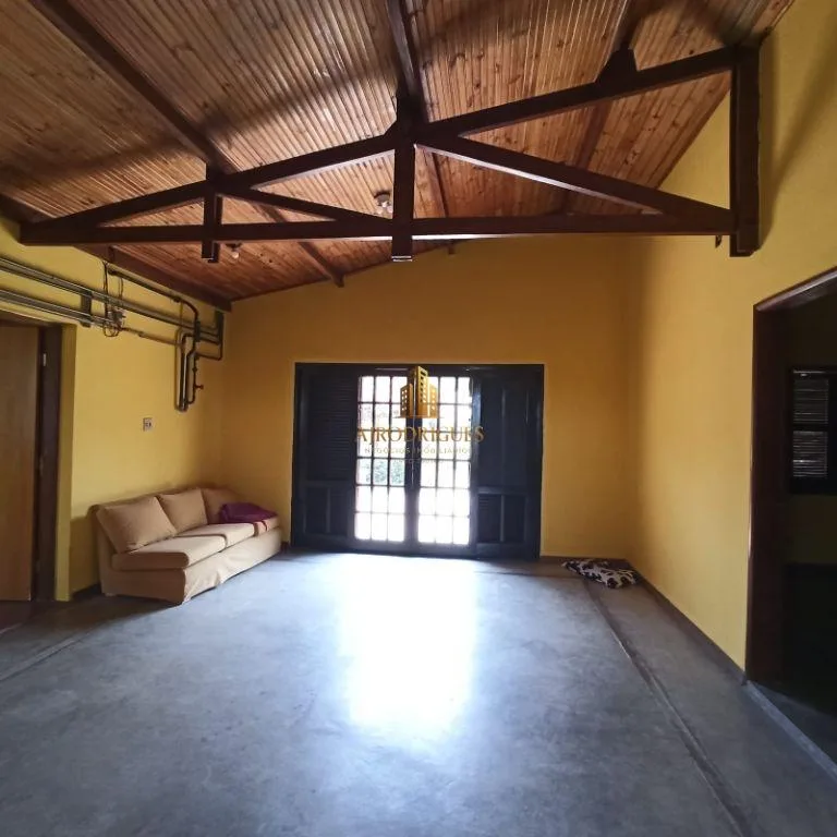 Casa para Venda em São Roque, Jardim das Flores, 3 dormitórios, 1 suíte, 3 banheiros