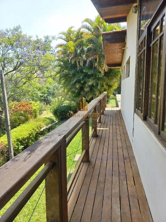 Casa para Venda em São Roque, Jardim das Flores, 3 dormitórios, 1 suíte, 3 banheiros