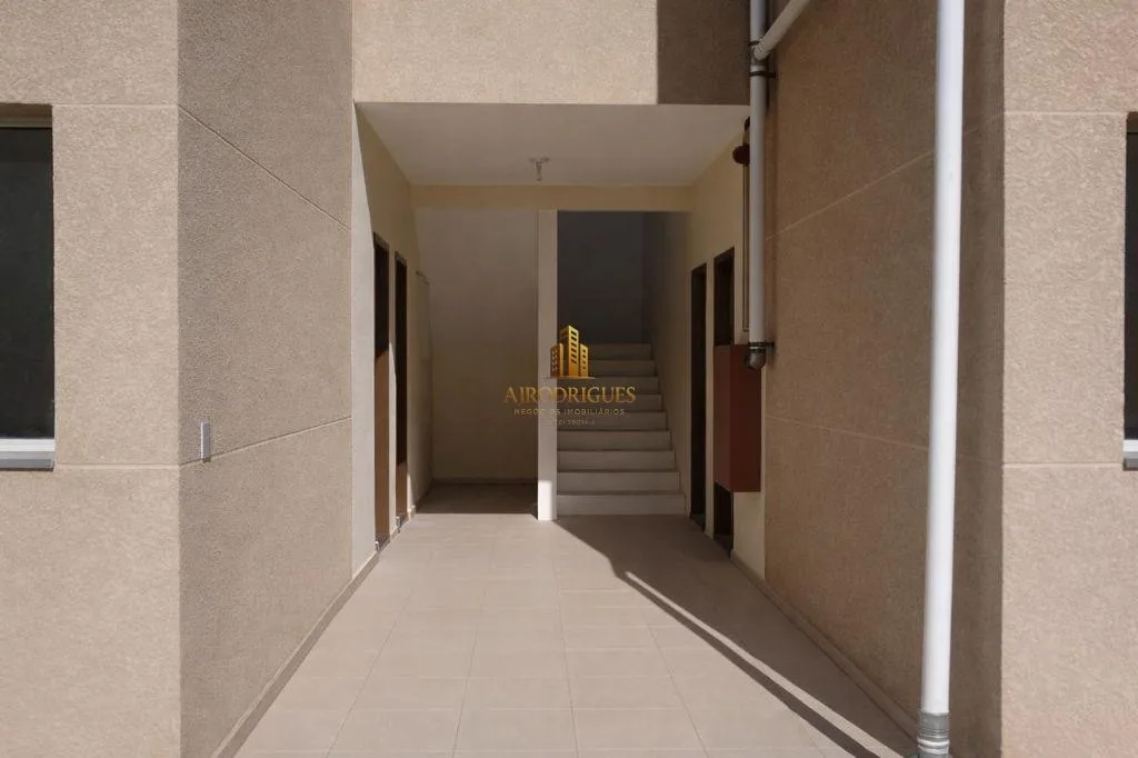 Apartamento para Venda em Mairinque, Granada, 2 dormitórios, 1 banheiro, 1 vaga