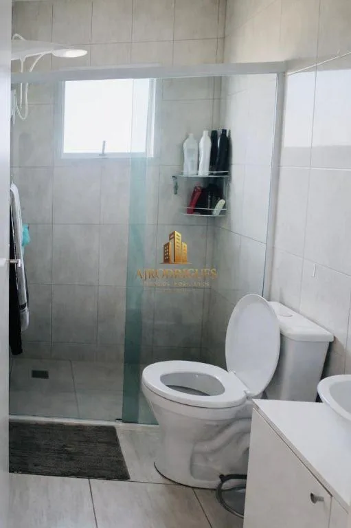 Apartamento para Venda em Mairinque, Granada, 2 dormitórios, 1 banheiro, 1 vaga