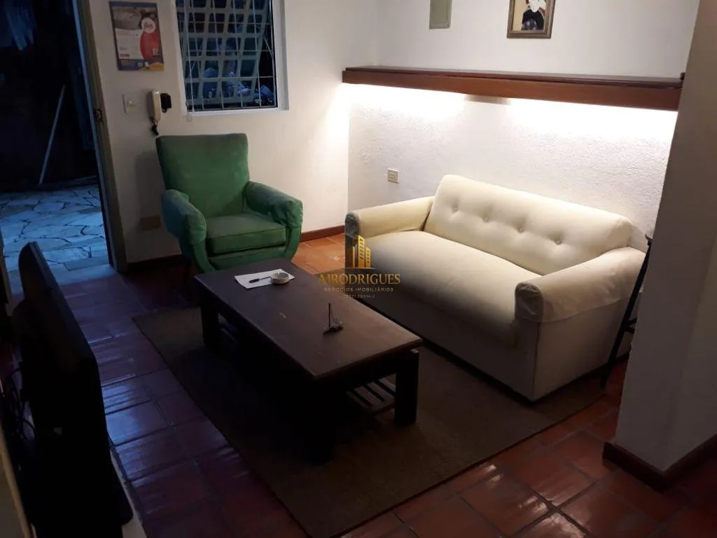 Casa para Venda em São Roque, Centro, 3 dormitórios, 2 banheiros, 1 vaga
