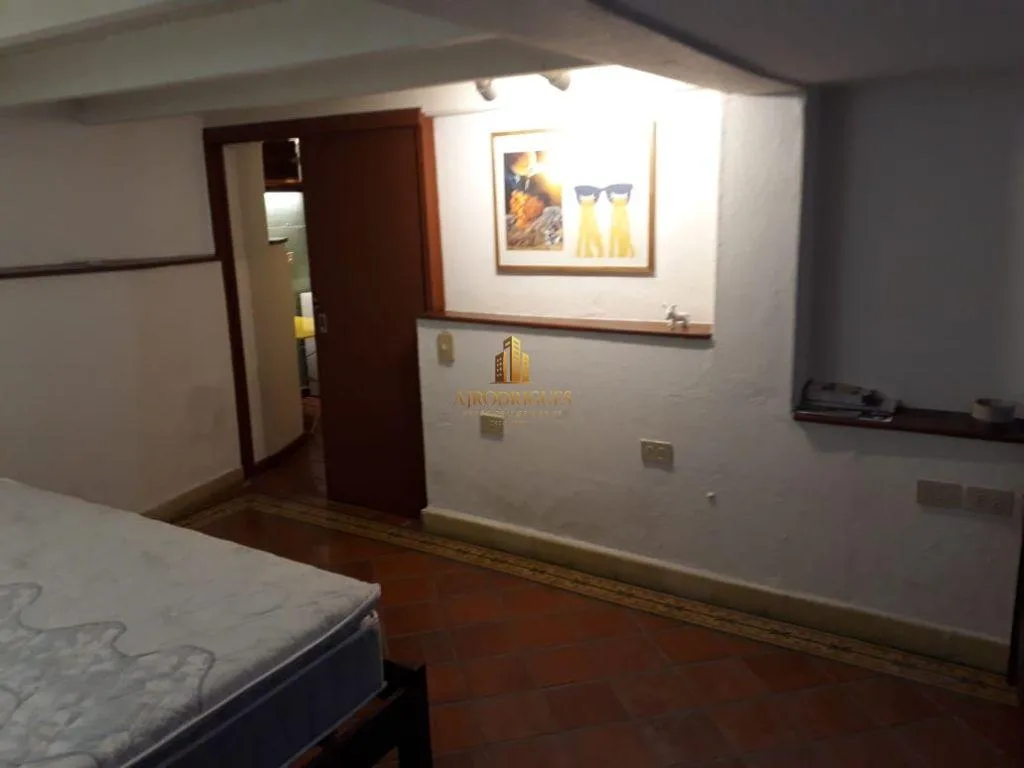 Casa para Venda em São Roque, Centro, 3 dormitórios, 2 banheiros, 1 vaga