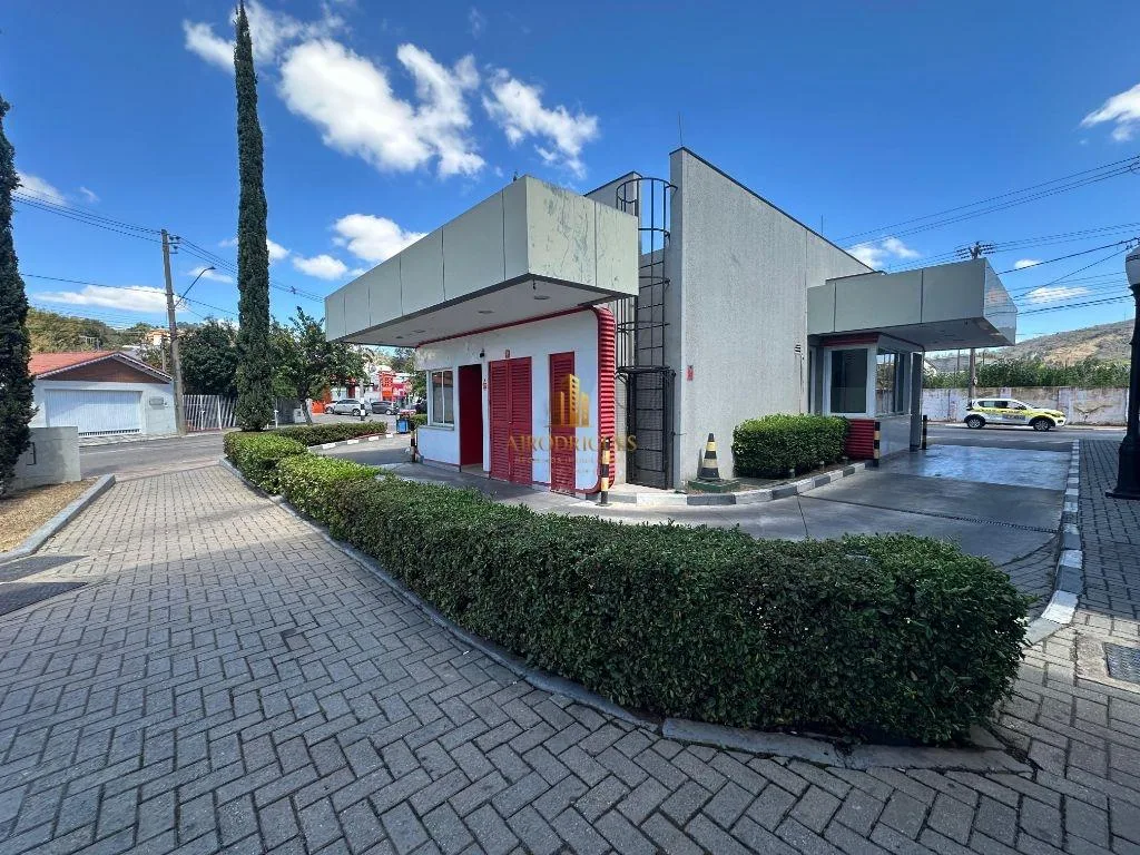 Comercial para Locação em São Roque, Centro, 4 banheiros, 5 vagas