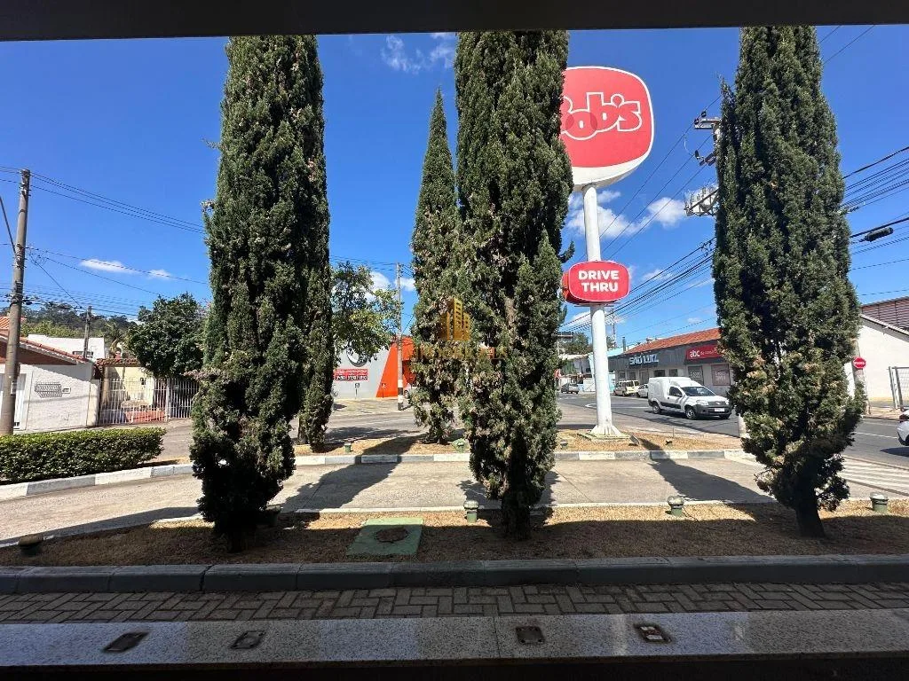 Comercial para Locação em São Roque, Centro, 4 banheiros, 5 vagas
