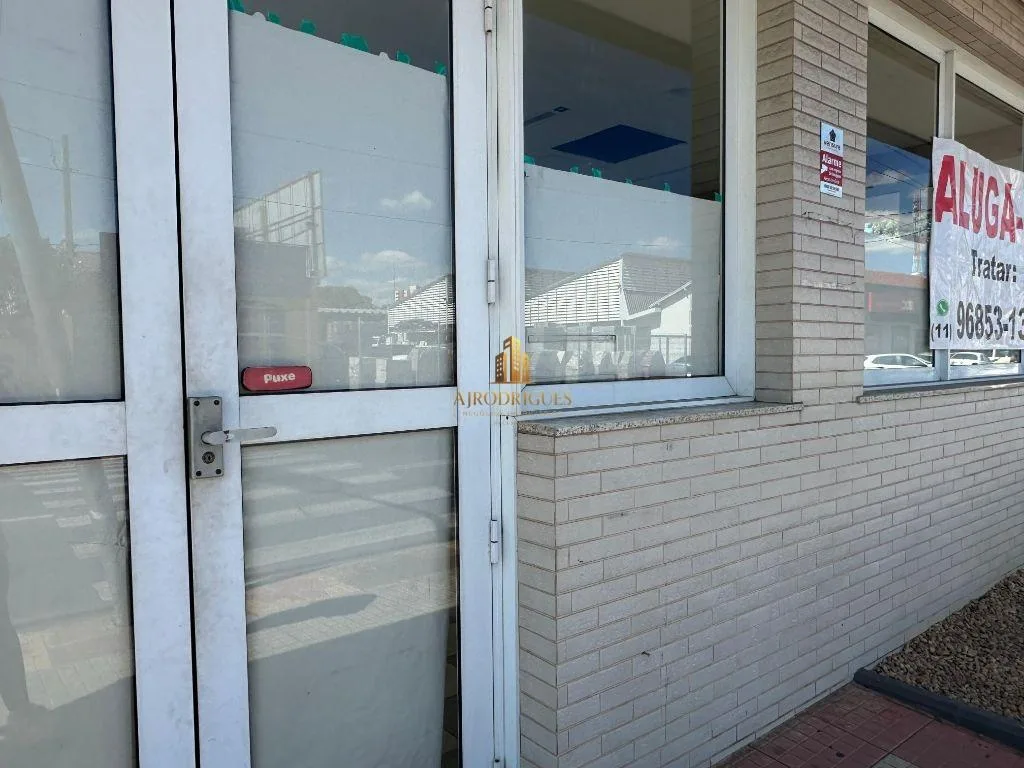 Comercial para Locação em São Roque, Centro, 4 banheiros, 5 vagas