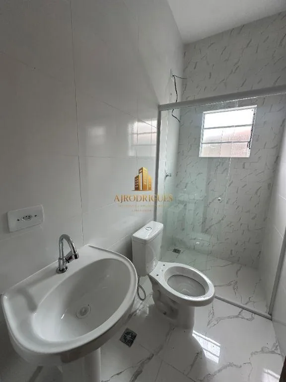 Casa para Venda em São Roque, Jardim Vinhas Do Sol (Mailasqui), 2 dormitórios, 1 suíte, 2 banheiros, 2 vagas