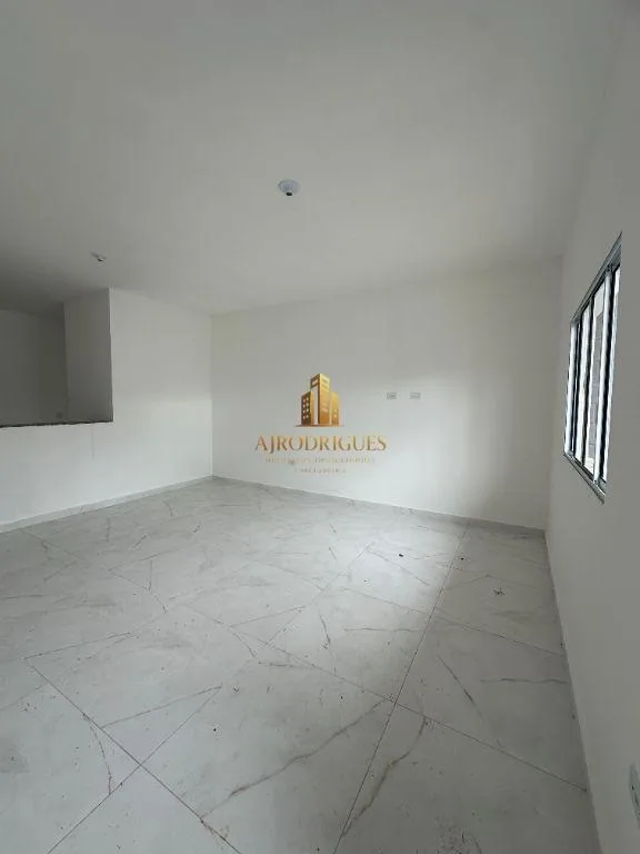 Casa para Venda em São Roque, Jardim Vinhas Do Sol (Mailasqui), 2 dormitórios, 1 suíte, 2 banheiros, 2 vagas