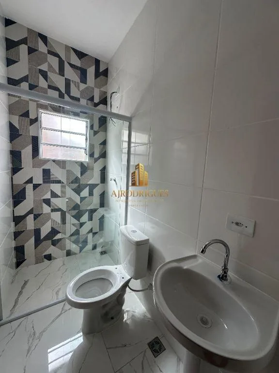 Casa para Venda em São Roque, Jardim Vinhas Do Sol (Mailasqui), 2 dormitórios, 1 suíte, 2 banheiros, 2 vagas