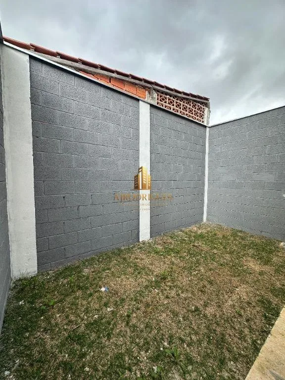 Casa para Venda em São Roque, Jardim Vinhas Do Sol (Mailasqui), 2 dormitórios, 1 suíte, 2 banheiros, 2 vagas