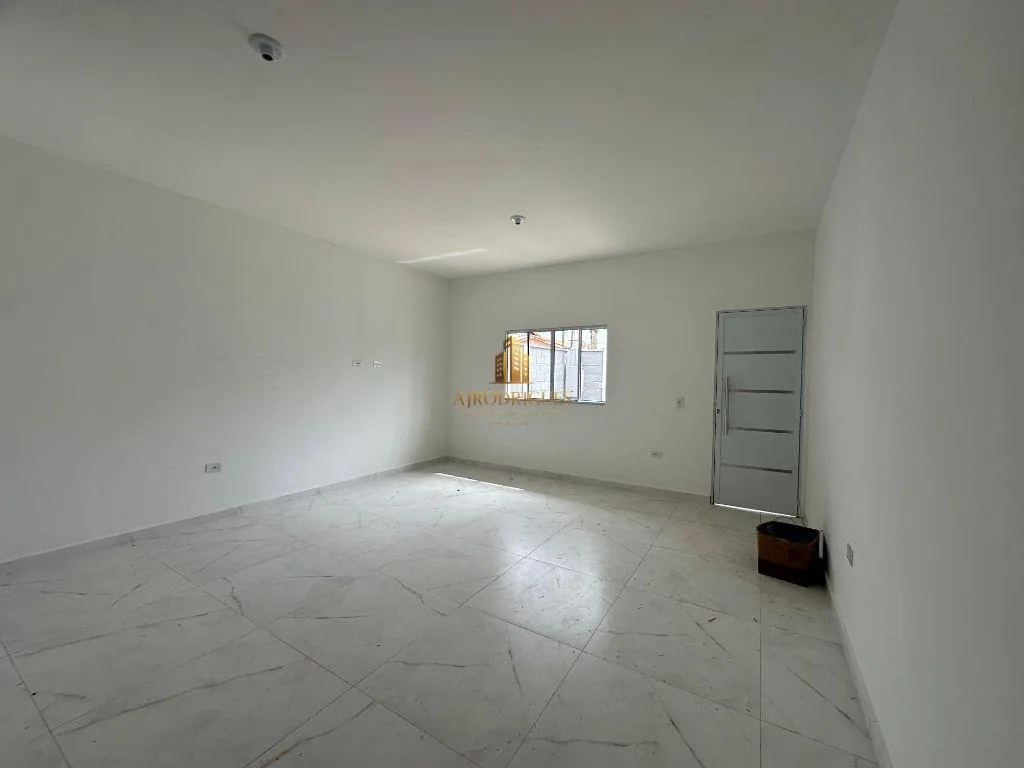 Casa para Venda em São Roque, Jardim Vinhas Do Sol (Mailasqui), 2 dormitórios, 1 suíte, 2 banheiros, 2 vagas