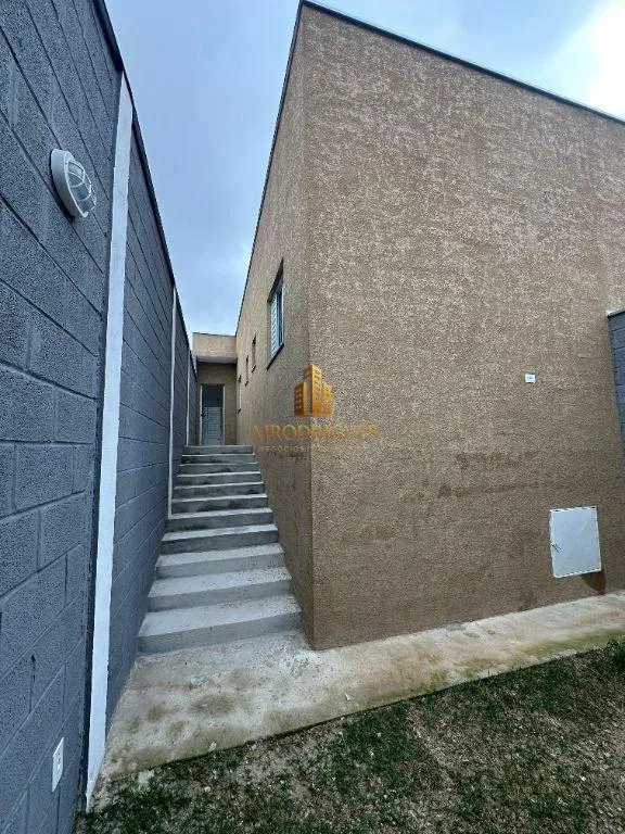 Casa para Venda em São Roque, Jardim Vinhas Do Sol (Mailasqui), 2 dormitórios, 1 suíte, 2 banheiros, 2 vagas