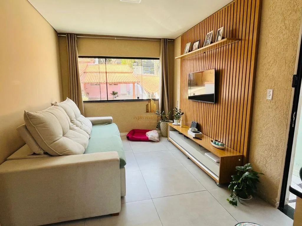 Casa para Venda em São Roque, Vila Nossa Senhora Aparecida, 2 dormitórios, 1 banheiro, 1 vaga