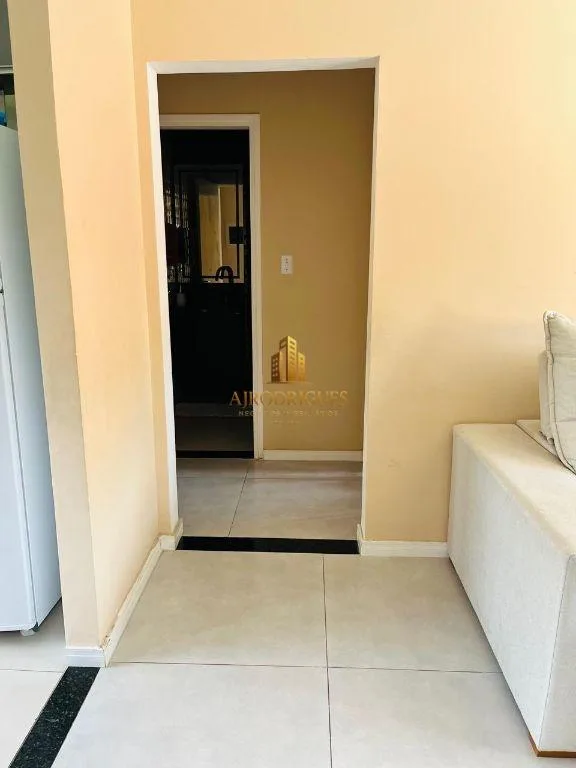 Casa para Venda em São Roque, Vila Nossa Senhora Aparecida, 2 dormitórios, 1 banheiro, 1 vaga