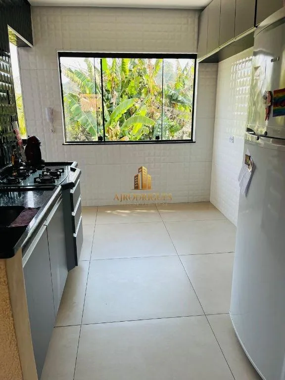 Casa para Venda em São Roque, Vila Nossa Senhora Aparecida, 2 dormitórios, 1 banheiro, 1 vaga