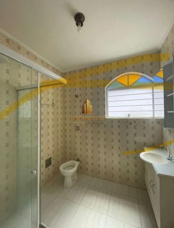 Casa para Venda em São Roque, Vila Junqueira, 4 dormitórios, 2 suítes, 4 banheiros, 3 vagas