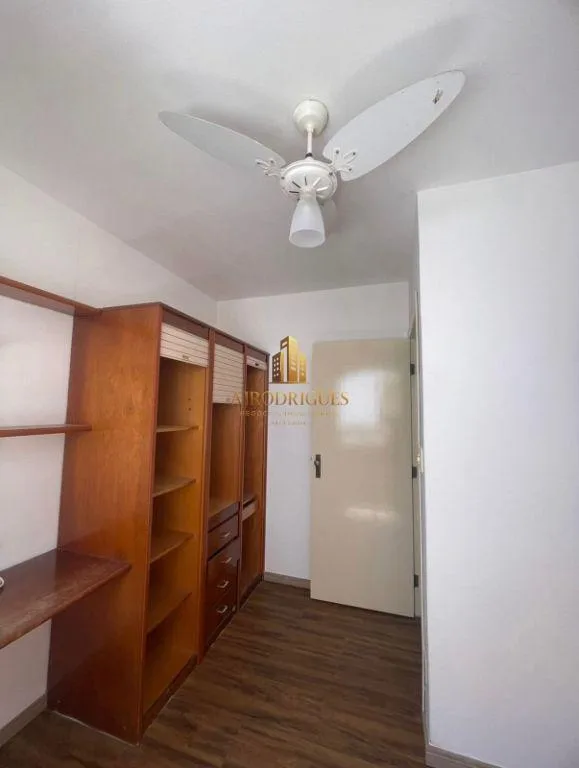 Casa para Venda em São Roque, Vila Junqueira, 4 dormitórios, 2 suítes, 4 banheiros, 3 vagas