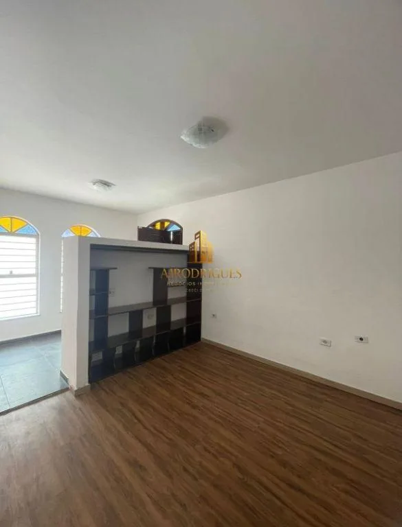Casa para Venda em São Roque, Vila Junqueira, 4 dormitórios, 2 suítes, 4 banheiros, 3 vagas