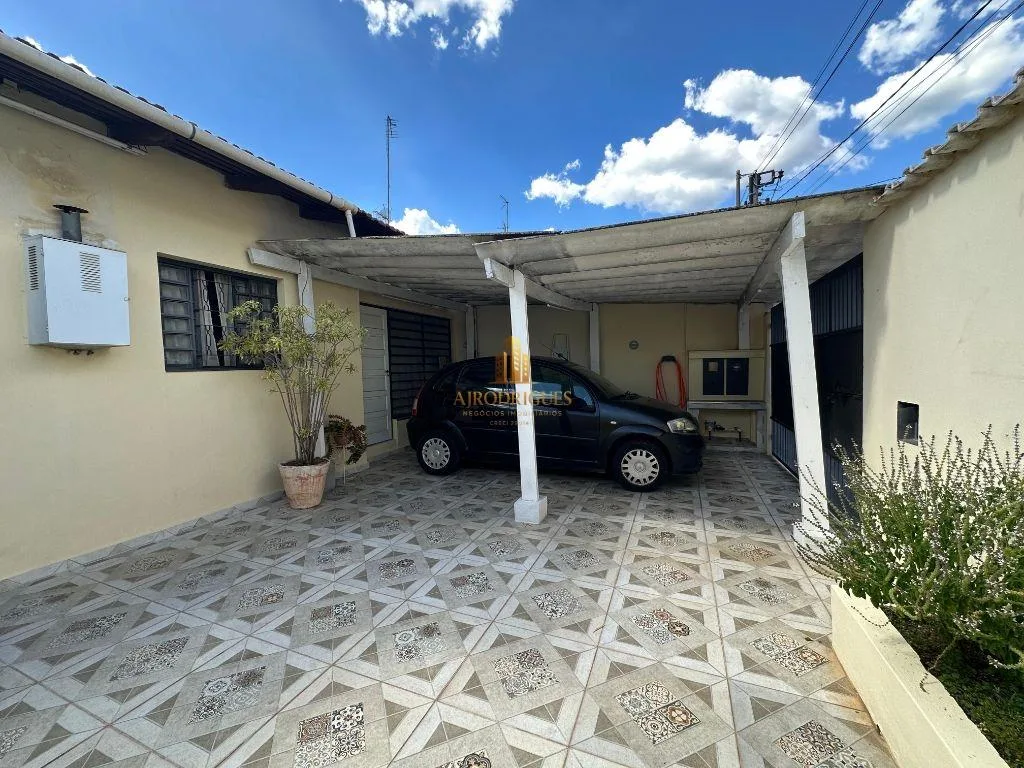 Casa para Venda em São Roque, Vila Santa Rita, 2 dormitórios, 1 banheiro, 2 vagas