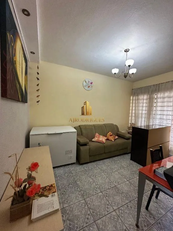 Casa para Venda em São Roque, Vila Santa Rita, 2 dormitórios, 1 banheiro, 2 vagas