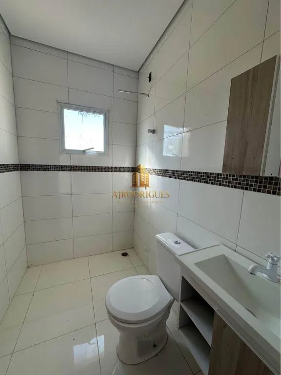 Casa para Venda em São Roque, Loteamento Jardim do Sol (Mailasqui), 2 dormitórios, 2 banheiros, 2 vagas