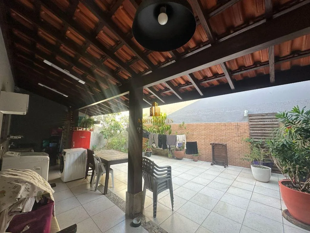 Casa em Condomínio para Venda em São Roque, Vila Irene, 3 dormitórios, 3 suítes, 3 banheiros, 2 vagas
