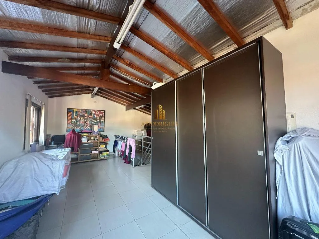 Casa em Condomínio para Venda em São Roque, Vila Irene, 3 dormitórios, 3 suítes, 3 banheiros, 2 vagas