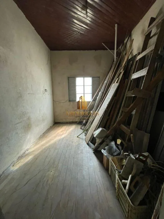 Casa para Venda em São Roque, Centro, 3 dormitórios, 1 banheiro, 1 vaga