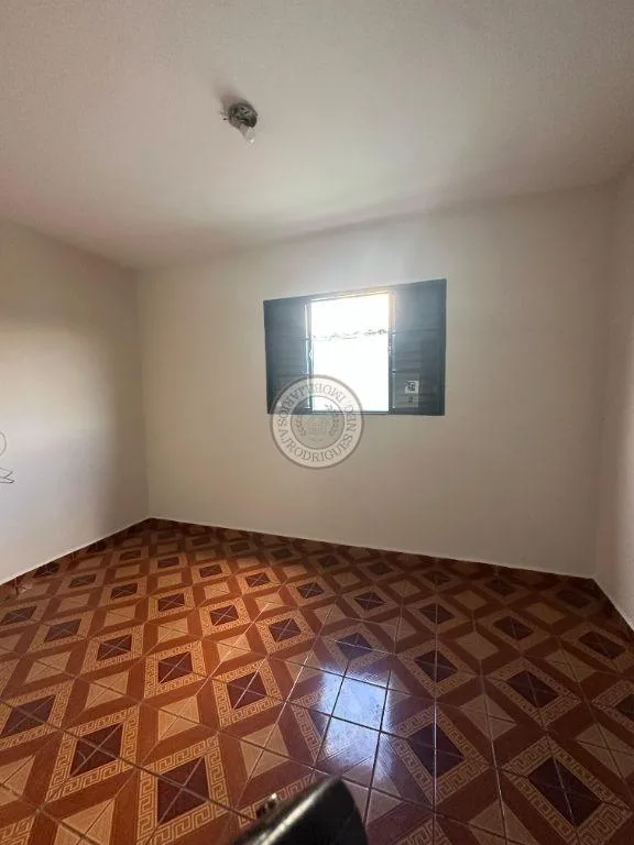 Casa para Venda em São Roque, Jardim Mosteiro, 4 dormitórios, 1 suíte, 2 banheiros, 2 vagas
