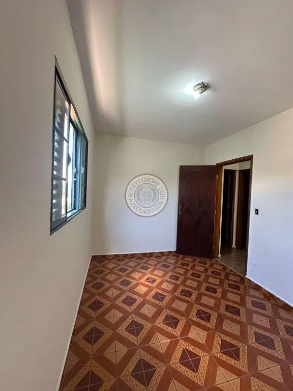 Casa para Venda em São Roque, Jardim Mosteiro, 4 dormitórios, 1 suíte, 2 banheiros, 2 vagas