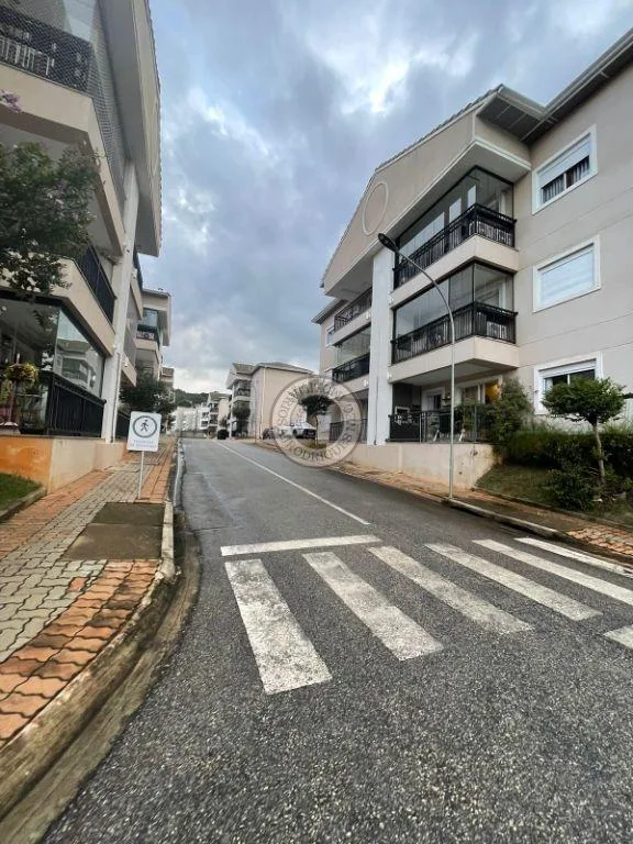 Apartamento para Venda em São Roque, Bairro do Cambará, 3 dormitórios, 1 suíte, 2 banheiros, 1 vaga