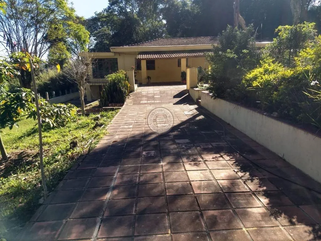 Casa para Venda em Mairinque, Setúbal, 1 banheiro, 2 vagas