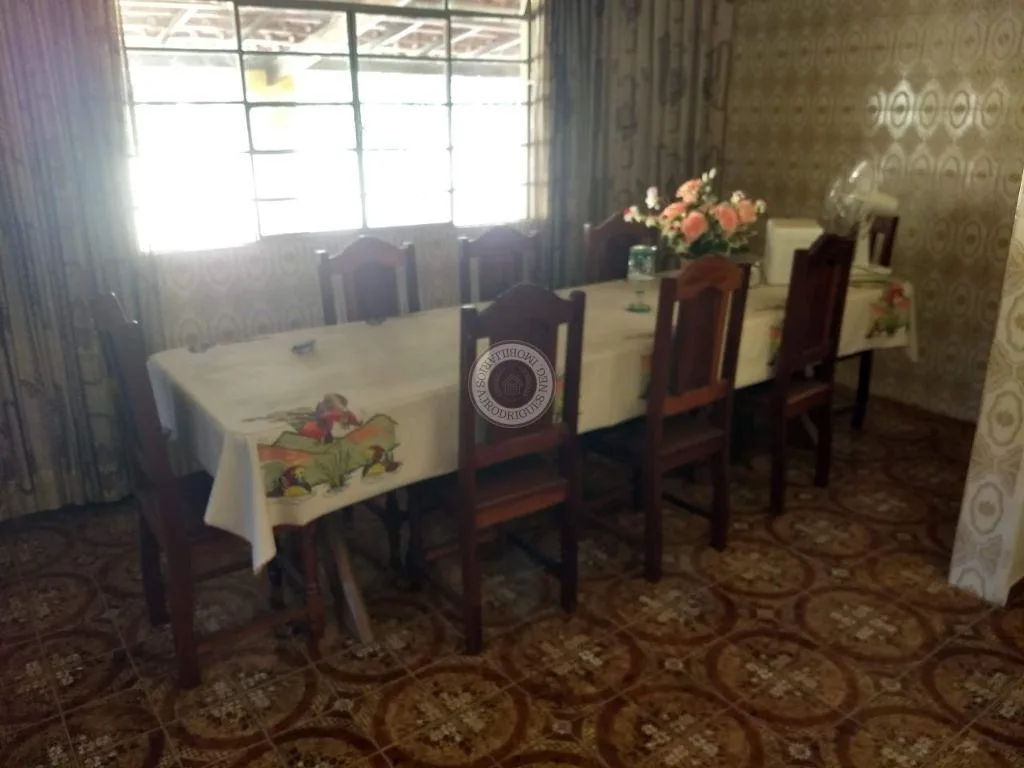 Casa para Venda em Mairinque, Setúbal, 1 banheiro, 2 vagas