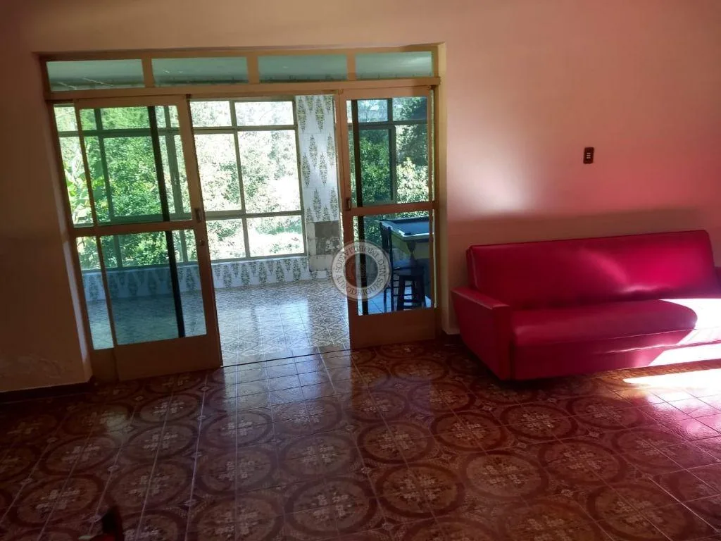 Casa para Venda em Mairinque, Setúbal, 1 banheiro, 2 vagas
