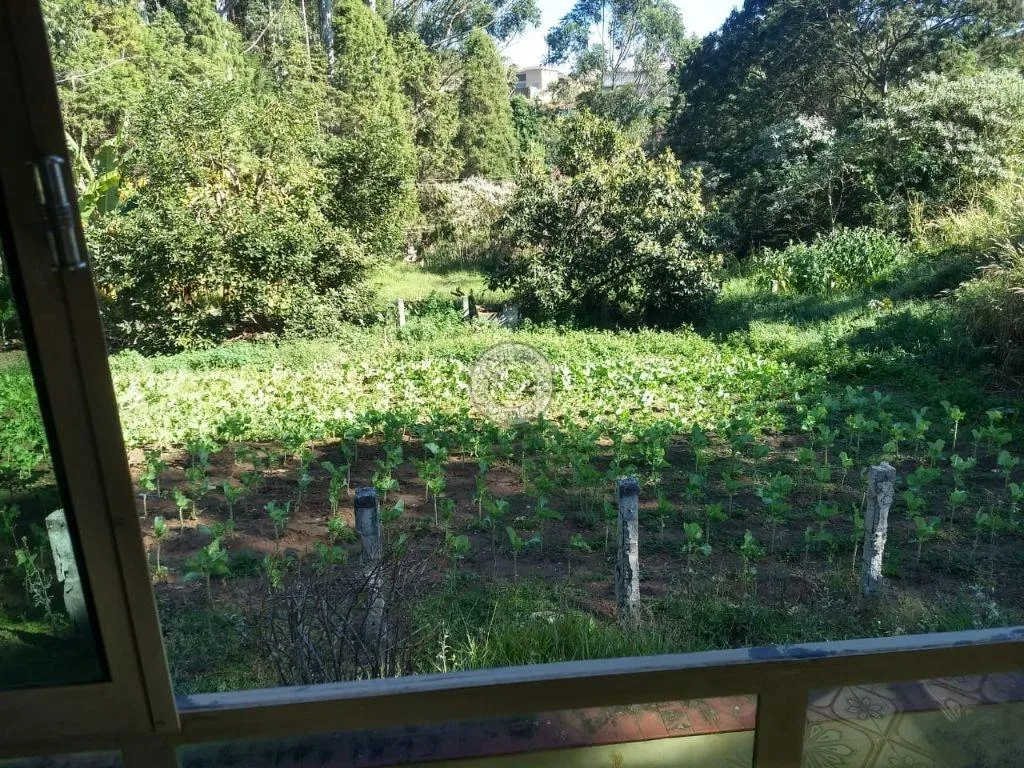 Casa para Venda em Mairinque, Setúbal, 1 banheiro, 2 vagas
