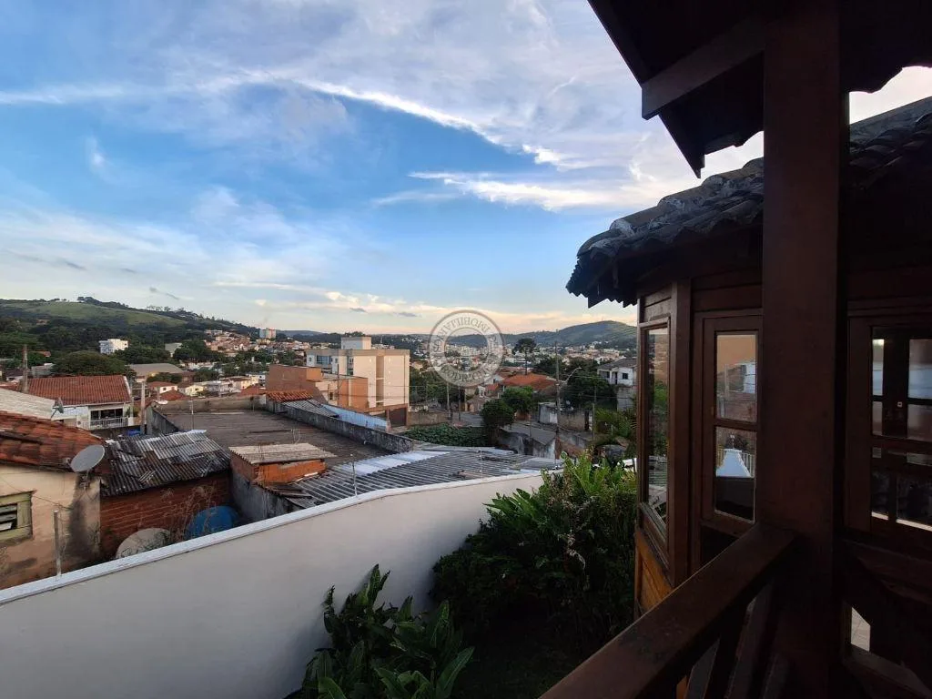 Casa para Venda em São Roque, Jardim Brasil, 3 dormitórios, 1 suíte, 2 banheiros, 1 vaga