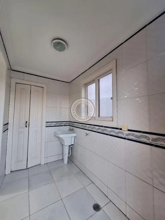 Casa para Venda em São Roque, Jardim Brasil, 3 dormitórios, 1 suíte, 2 banheiros, 1 vaga