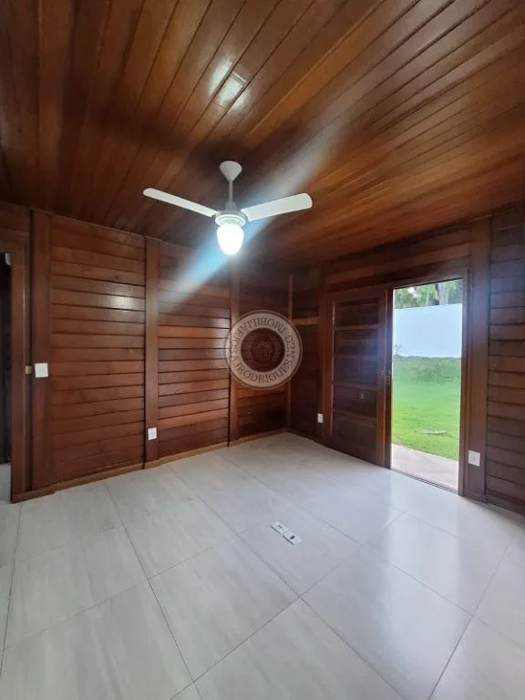 Casa para Venda em São Roque, Jardim Brasil, 3 dormitórios, 1 suíte, 2 banheiros, 1 vaga
