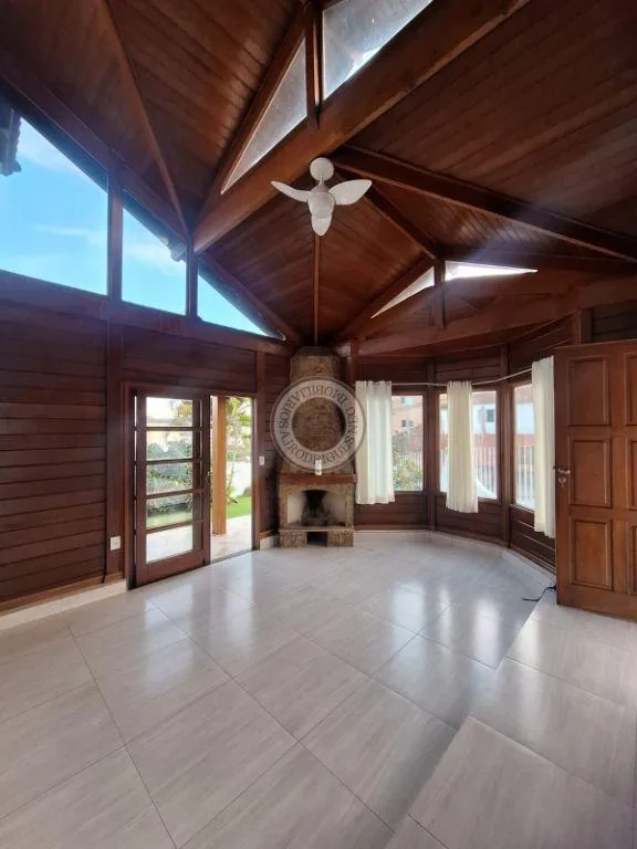 Casa para Venda em São Roque, Jardim Brasil, 3 dormitórios, 1 suíte, 2 banheiros, 1 vaga