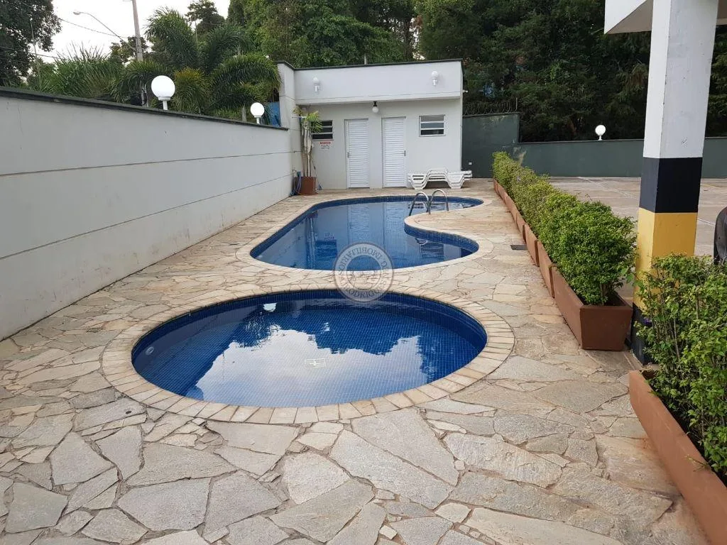 Apartamento para Venda em São Roque, Centro, 2 dormitórios, 1 suíte, 2 banheiros, 2 vagas