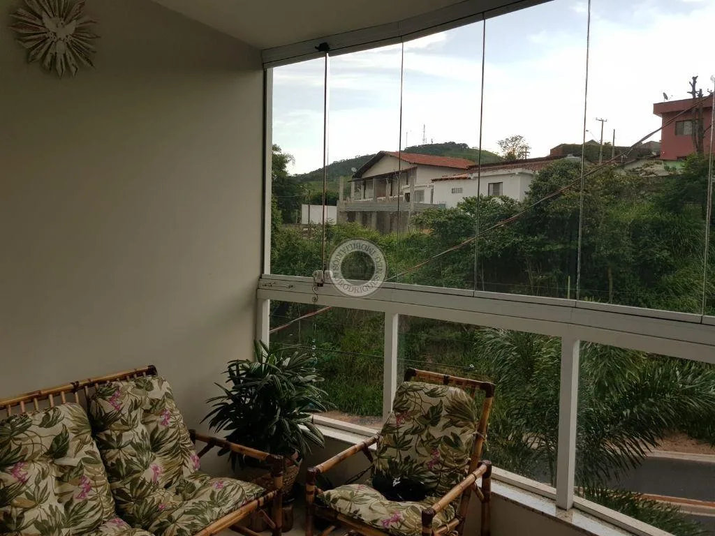 Apartamento para Venda em São Roque, Centro, 2 dormitórios, 1 suíte, 2 banheiros, 2 vagas