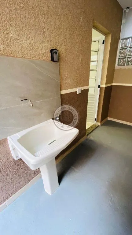 Apartamento para Venda em São Roque, Jardim Vinhas Do Sol (Mailasqui), 2 dormitórios, 1 banheiro, 1 vaga