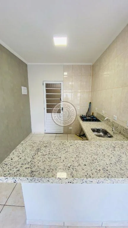 Apartamento para Venda em São Roque, Jardim Vinhas Do Sol (Mailasqui), 2 dormitórios, 1 banheiro, 1 vaga