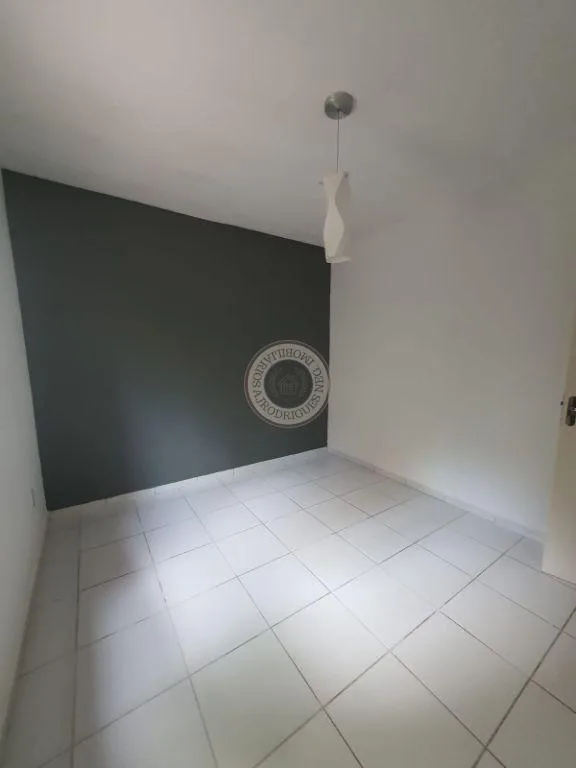 Casa para Venda em Mairinque, Reneville, 2 dormitórios, 1 banheiro, 2 vagas