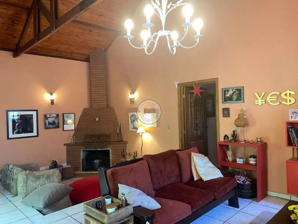 Casa para Venda em São Roque, do Carmo (Canguera), 5 dormitórios, 4 banheiros, 8 vagas