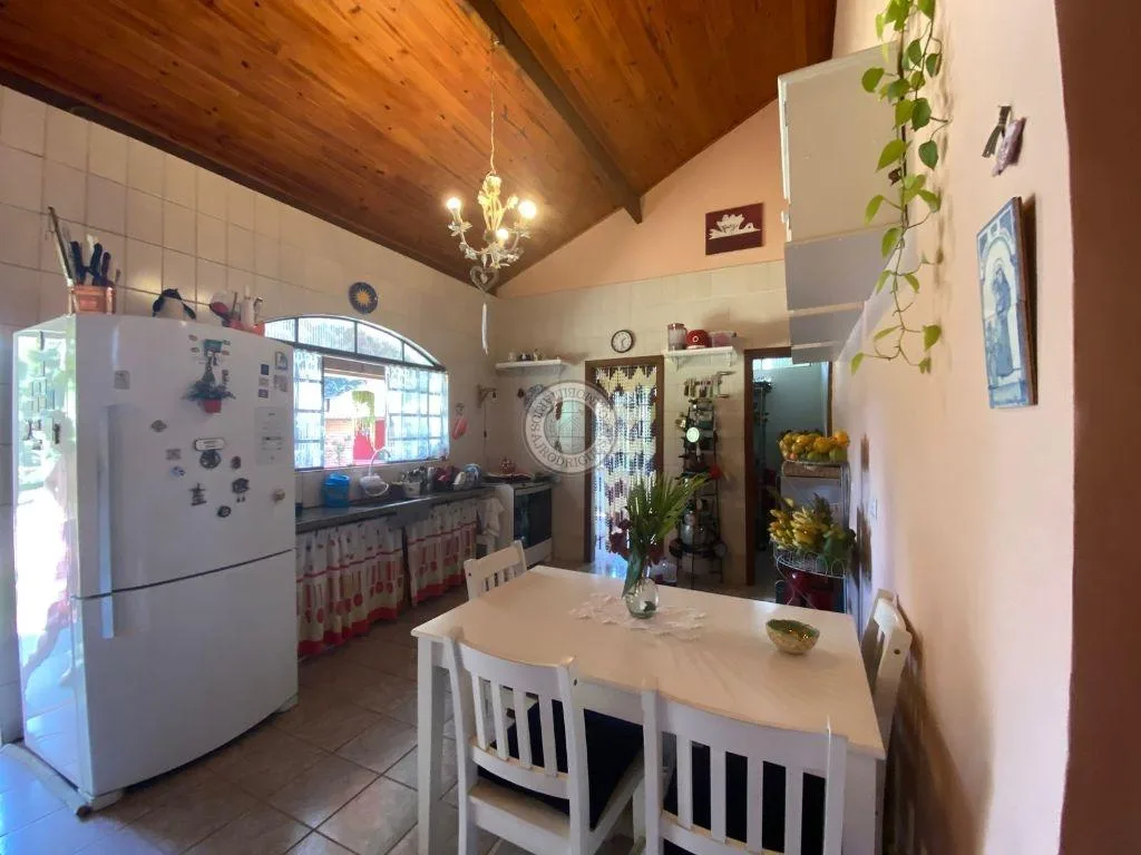 Casa para Venda em São Roque, do Carmo (Canguera), 5 dormitórios, 4 banheiros, 8 vagas
