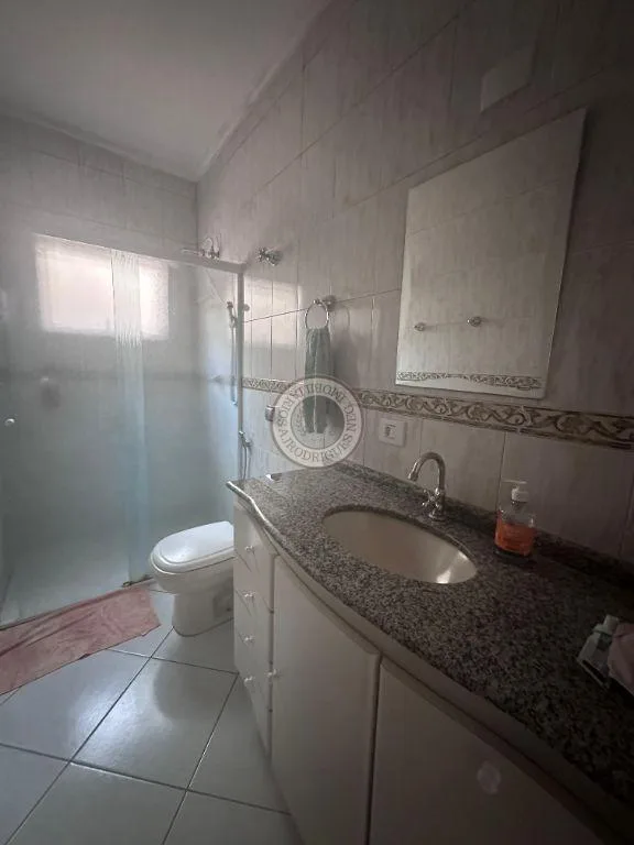Casa para Venda em São Roque, Jardim Flórida, 3 dormitórios, 1 suíte, 2 banheiros