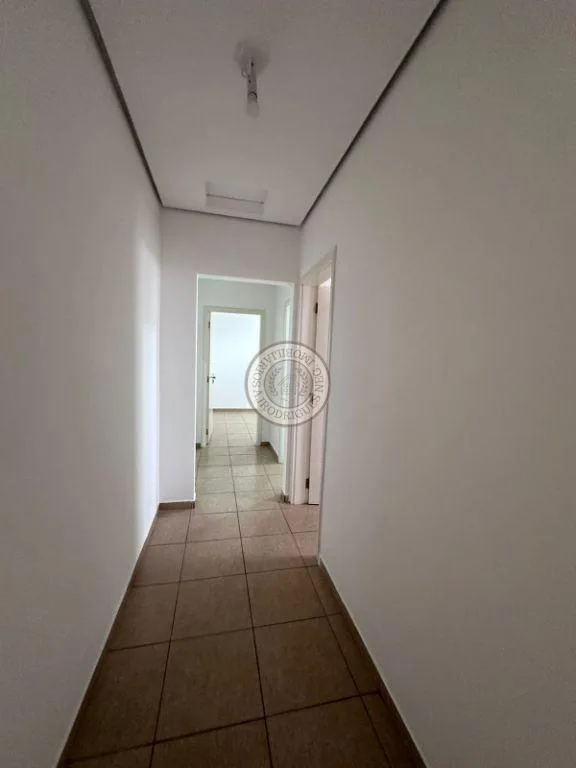 Casa para Venda em São Roque, Centro, 4 dormitórios, 1 suíte, 2 banheiros, 3 vagas