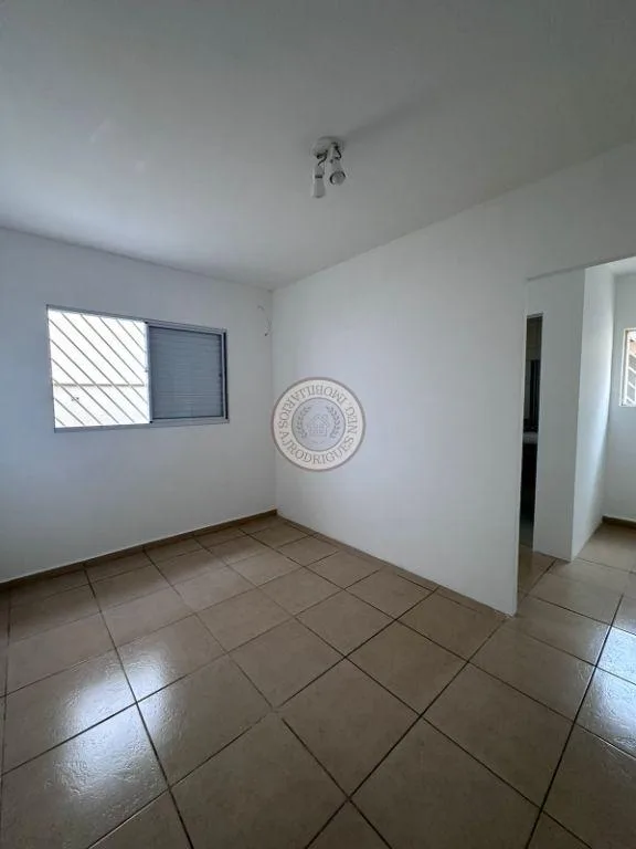 Casa para Venda em São Roque, Centro, 4 dormitórios, 1 suíte, 2 banheiros, 3 vagas
