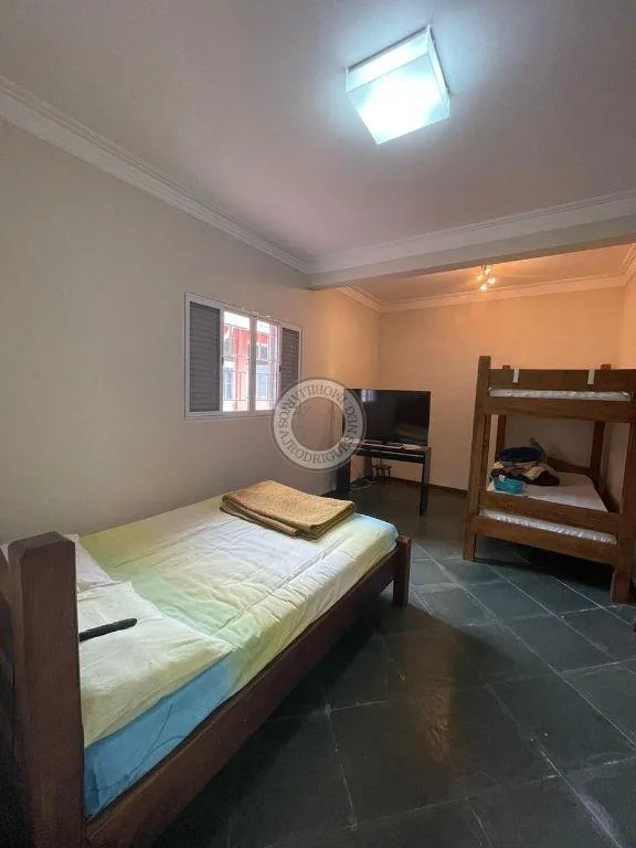 Casa para Venda em São Roque, Planalto Verde, 4 dormitórios, 2 suítes, 3 banheiros, 4 vagas