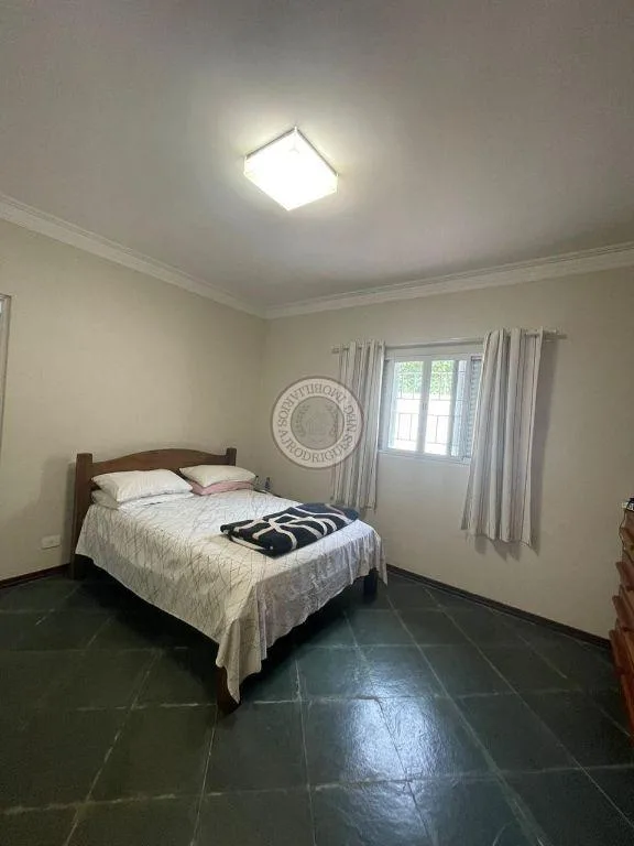 Casa para Venda em São Roque, Planalto Verde, 4 dormitórios, 2 suítes, 3 banheiros, 4 vagas